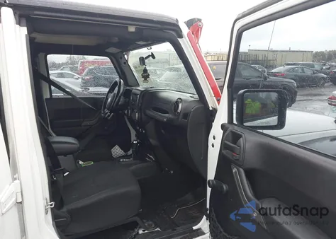 2016 Jeep Wrangler Unlimited Sport z USA, uszkodzony, nr VIN 1C4BJWDG8GL159227